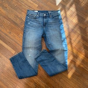 GAP Jeans Slim Straight 31 Long in Vintage Blue rinse, So cute!